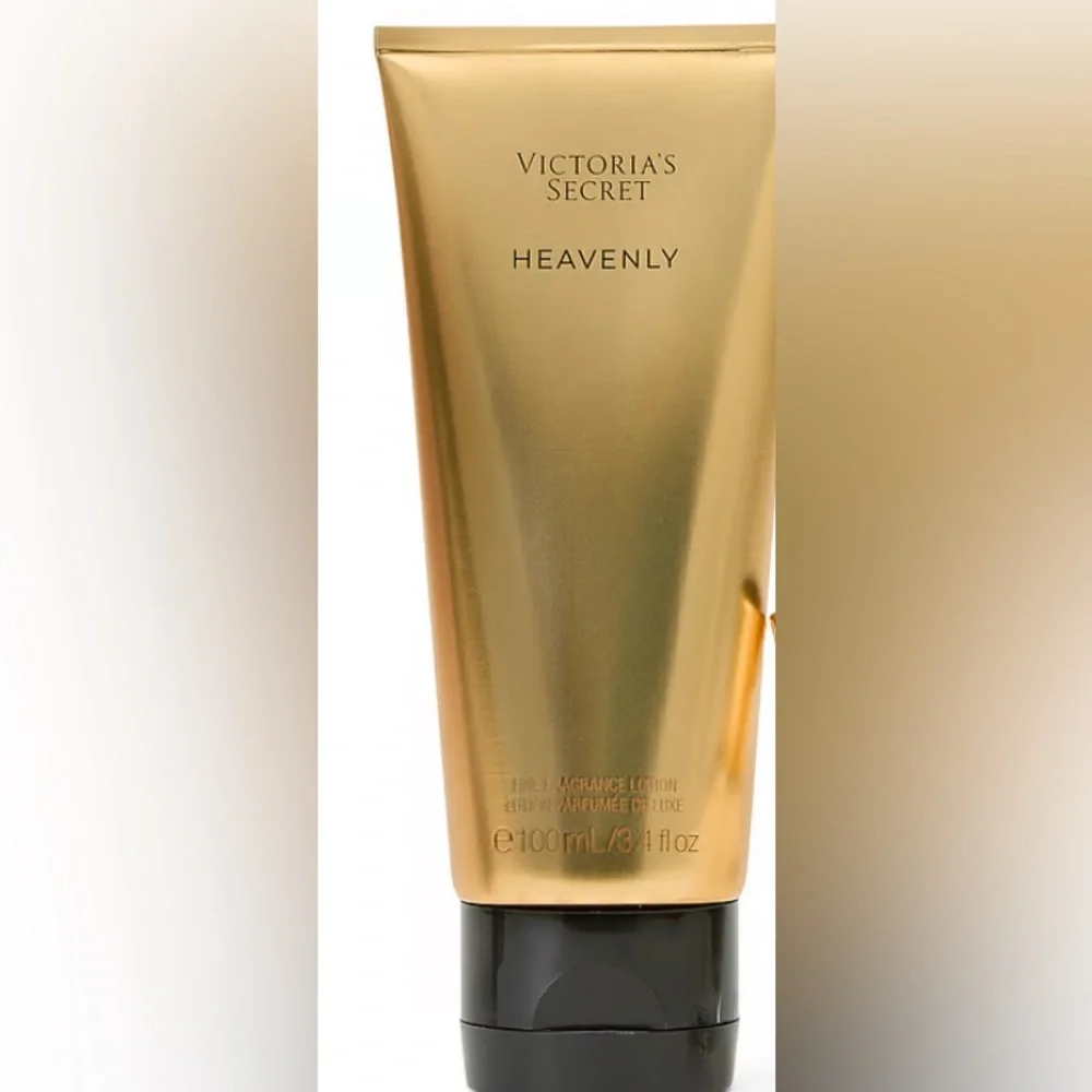 Victoria's Secret Heavenly Fragrance Lotion NEW/ unused Fine Fragrance Lotion